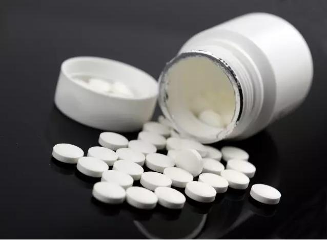 20岁女性一天要去厕所小便20多次，这是为什么？只因为一个坏习惯