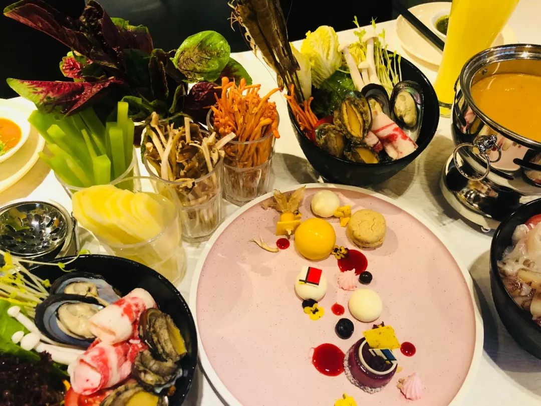 成都海鲜自助餐499元一个,成都生蚝吃到饱自助餐