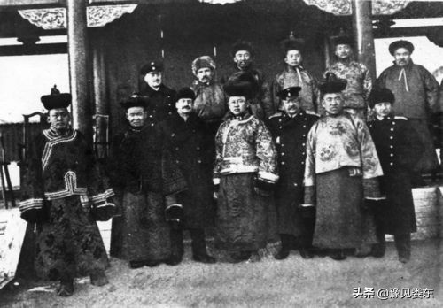 历史上的11月3日都发生了什么,历史上11月3日有什么事件吗