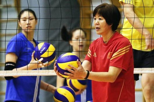 中国女排夺冠不分昼夜,中国女排取胜是靠技术还是靠精神