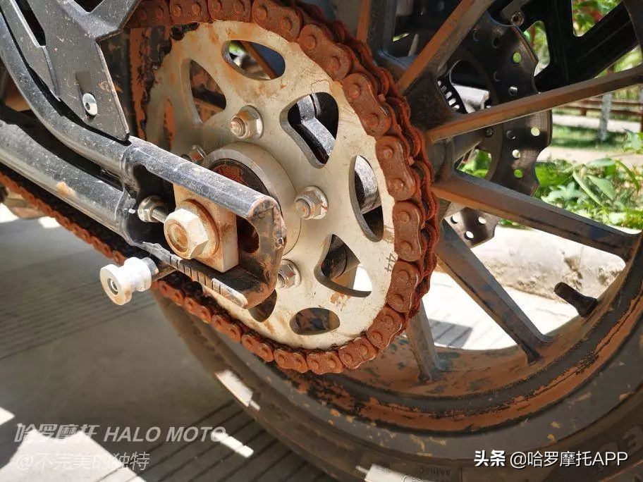 贝纳利502骑行舒服吗,贝纳利502c骑行特别烫正常吗