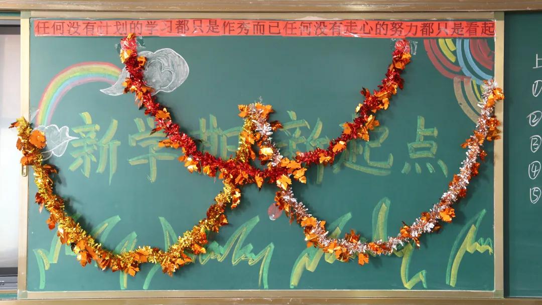 画画的baby幼儿园作品,画画的baby绘画作品