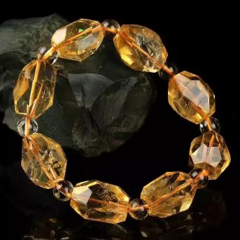 彩色宝石大全介绍,彩色宝石的分类图