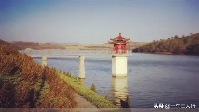 大连有一个蓝色的小城堡景点,大连秋季旅游景点攻略大全