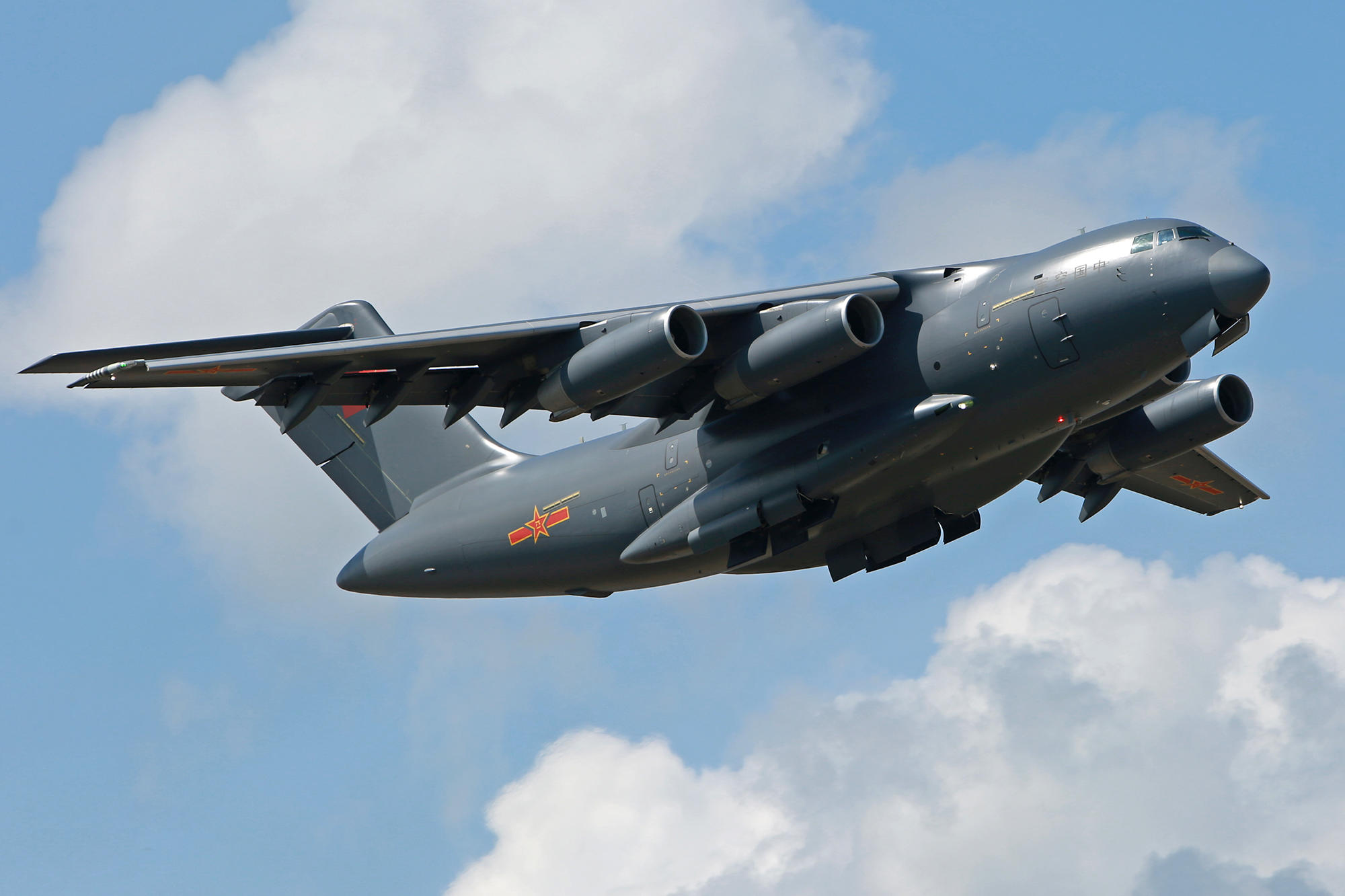 中国战略运输机运40可以运多少人,战略运输机1000吨