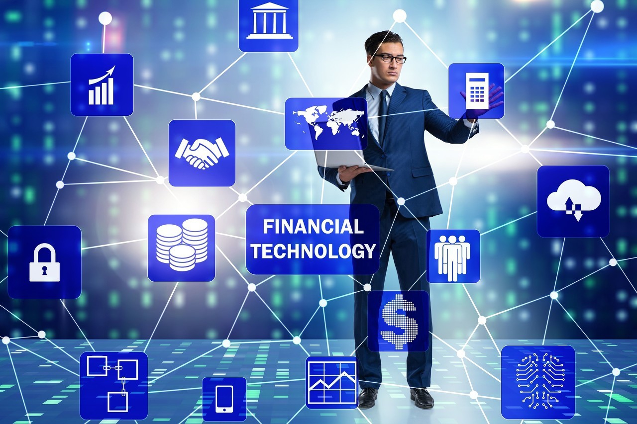 大龄宝妈在家赚钱简单的副业,互联网怎么做赚钱最快