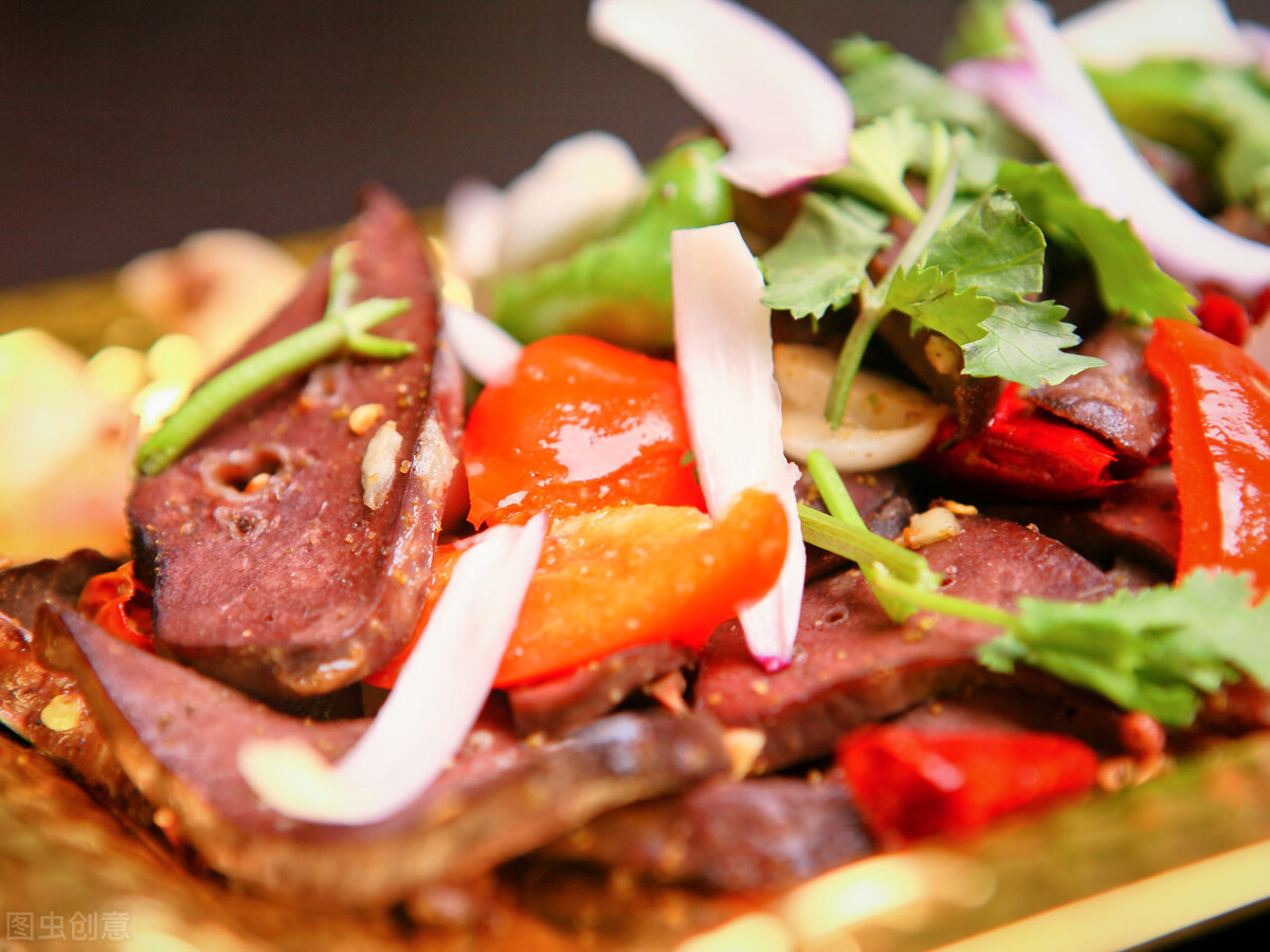 新疆北疆和南疆哪里好找工作,新疆北疆和南疆哪个工资高