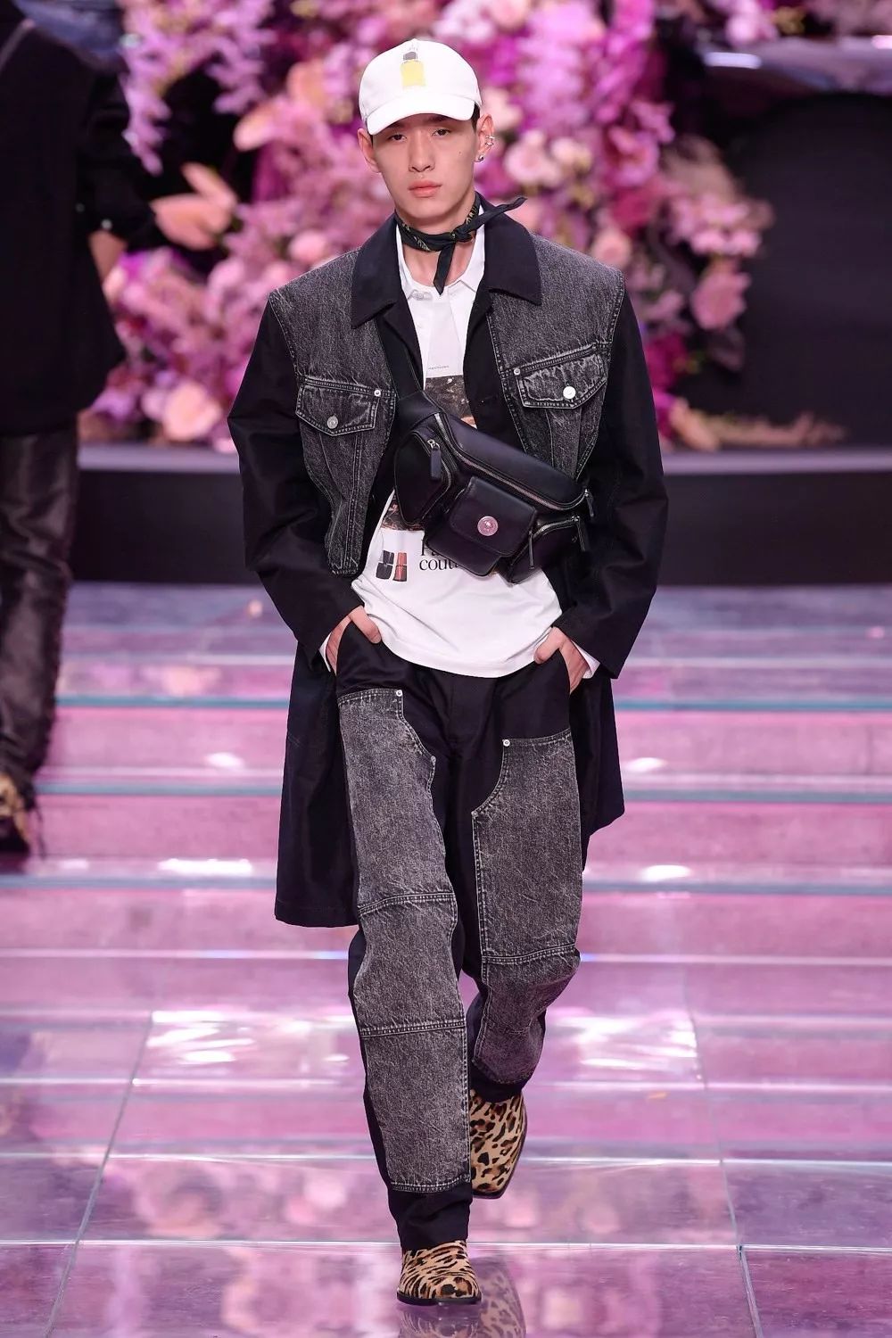 versace新款价格,versace限量版