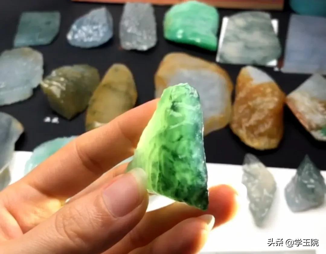 翡翠珠宝的趋势,翡翠珠宝行业平台