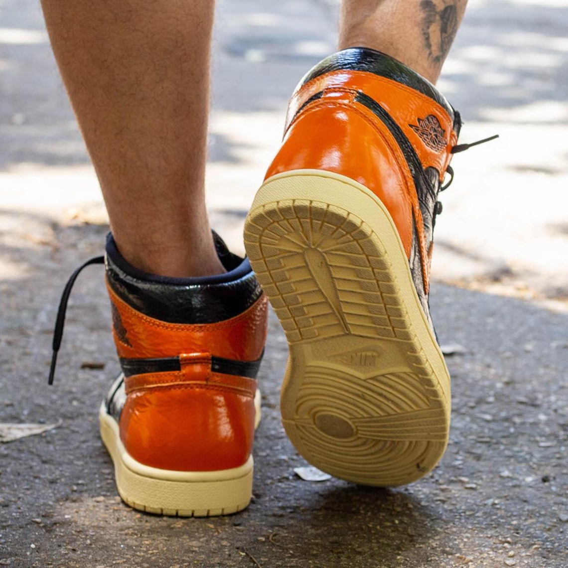 aj1扣碎篮板换皮,上脚帅的aj