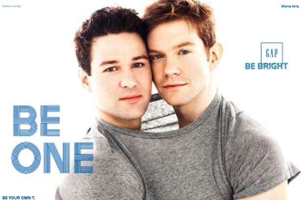 可口可乐品牌形象营销,可口可乐的广告本土化