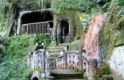 天下极境08:洞穴幽深,孰料别有洞天。万物生长靠太阳?未必