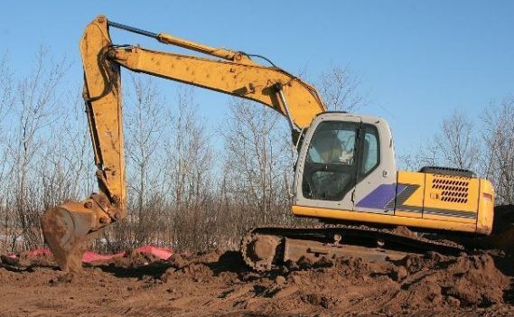 挖机买新的好还是二手的更划算,到底要不要买二手挖机