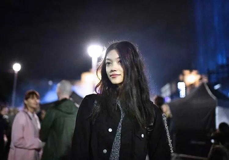 纽约秀场michaelkors,纽约时装周走秀视频女子