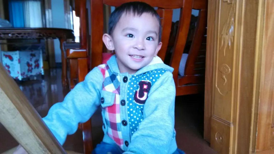 孩子18周岁生日父母怎样做,10岁孩子过生日请小朋友如何过