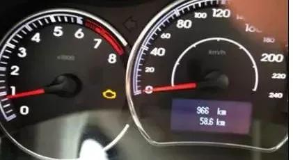 汽油存放太长对发动机有什么危害,保养时发动机除碳有必要吗