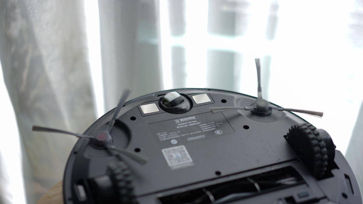 科沃斯扫地机器人t30扫地指南,铲屎官扫地机器人选哪种