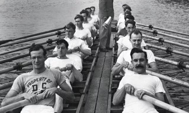 伊顿公学世界最著名纪录片,bbc镜头下的伊顿公学