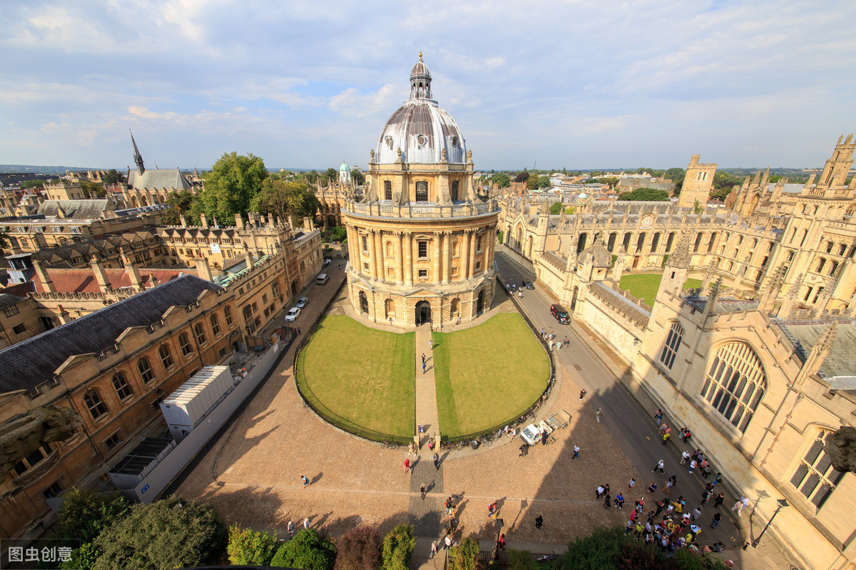 一个不足手掌大的酒杯，为什么能卖2.8亿？
