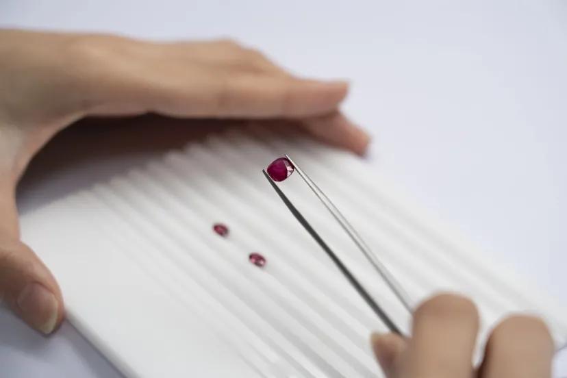 宝石检测仪,便携式宝石鉴定仪器