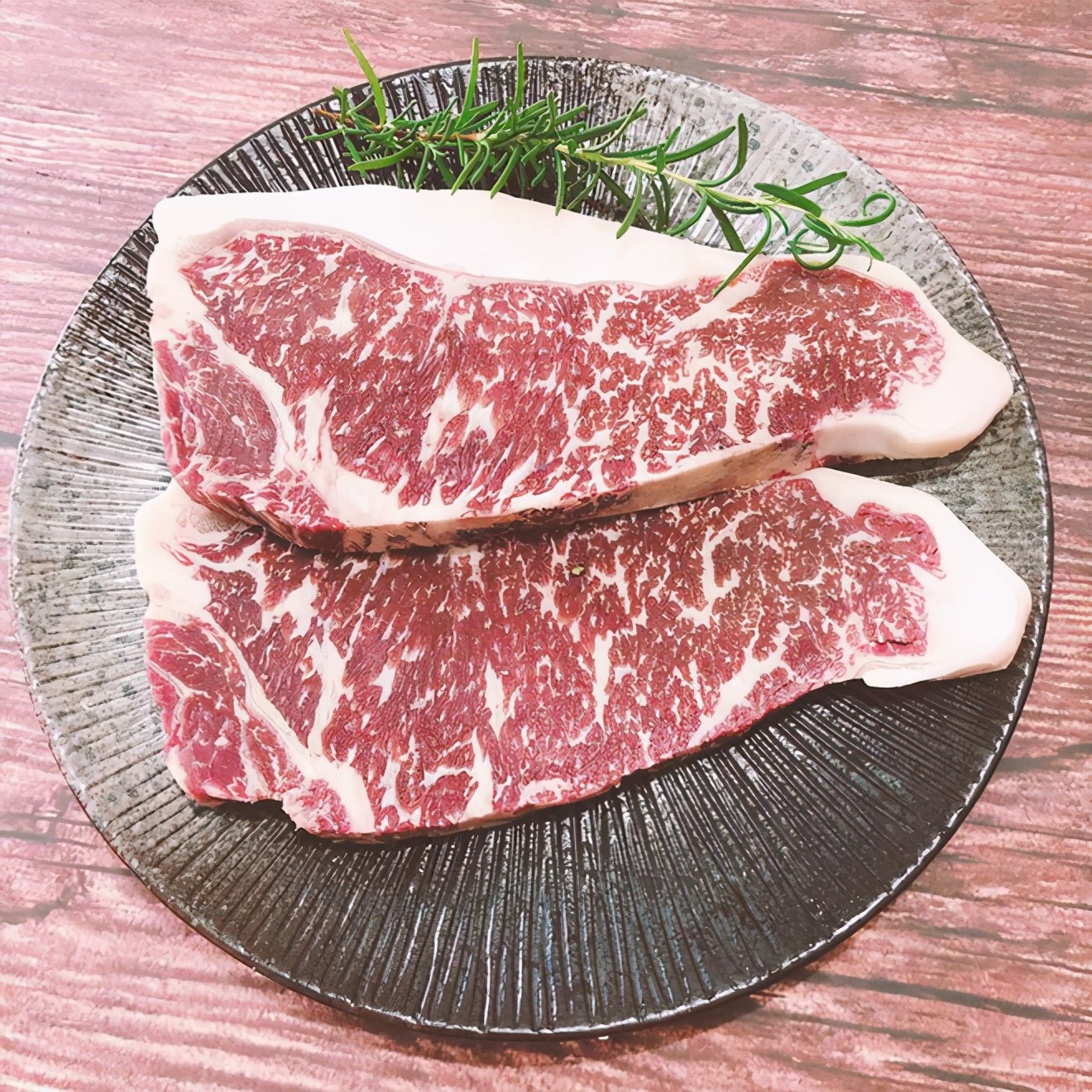 9块9包邮的牛排到底是什么肉做的,10元的牛排是什么肉做的