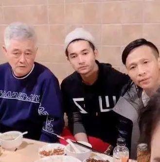 宋晓峰妻子小品,宋晓峰老婆二人转演员