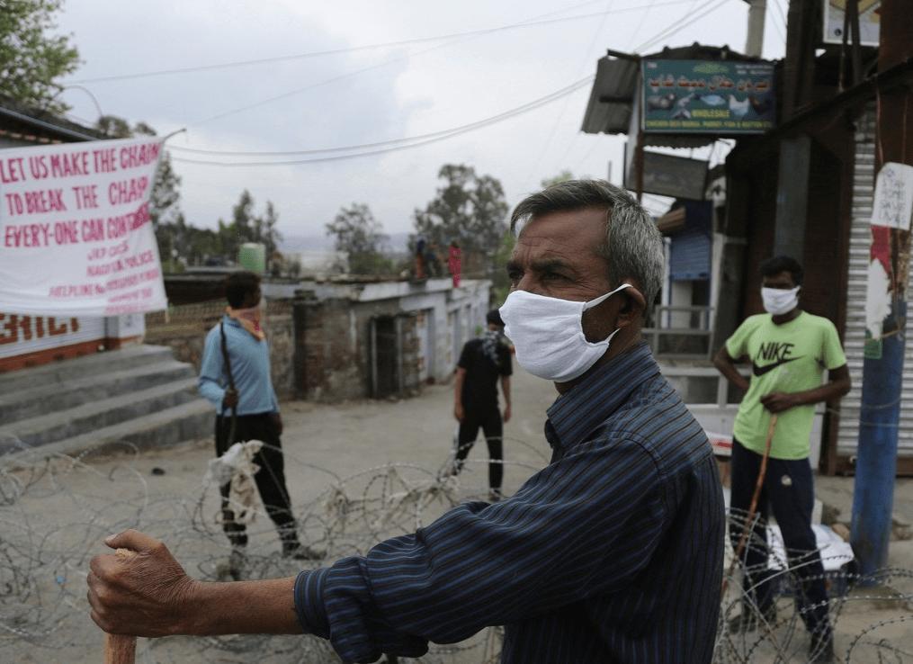 瞒不住了？！疫情最大的黑洞，这个国家可能导致疫情爆发