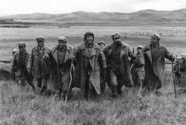 神秘的8341部队：当代御林军，团长保卫毛主席43年，有何特殊待遇