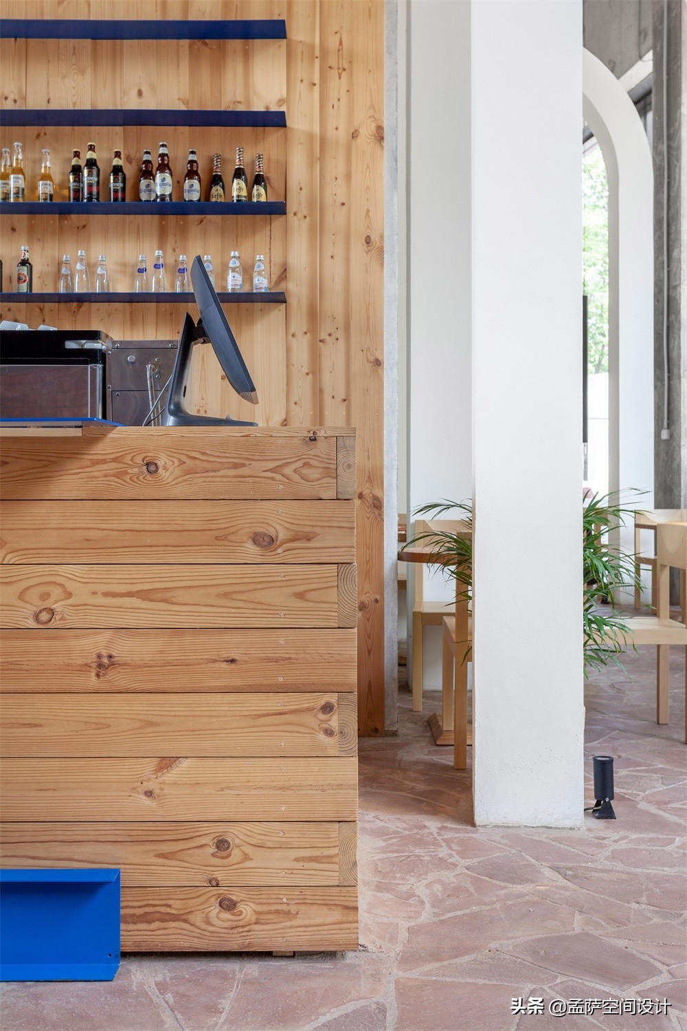 莫斯科FanFood主题餐厅，享受美食与足球带来的乐趣