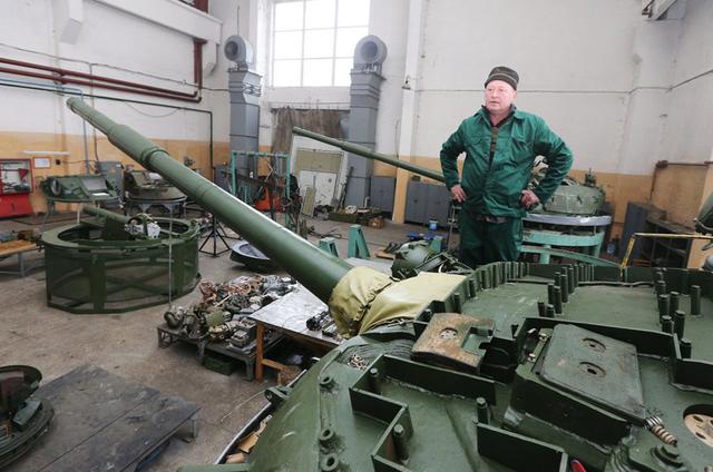 乌克兰百年工厂怎么样,乌克兰工厂打工