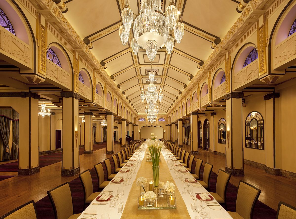 上海国际饭店建造历史影像,上海三大标志性建筑餐厅