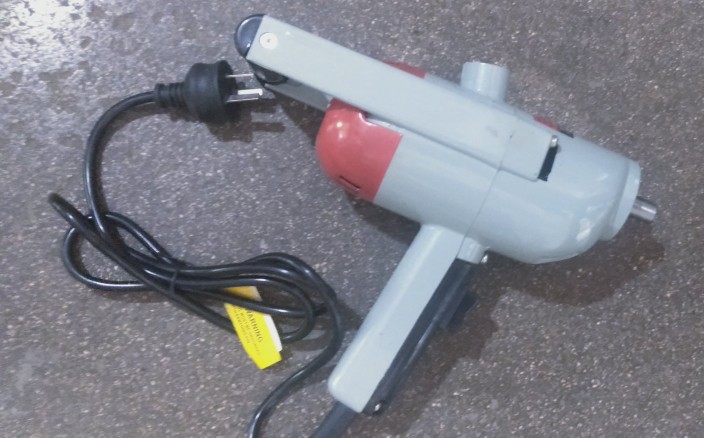 插电式手电钻有带扭力调节的吗,充电式手电钻内部齿轮构造