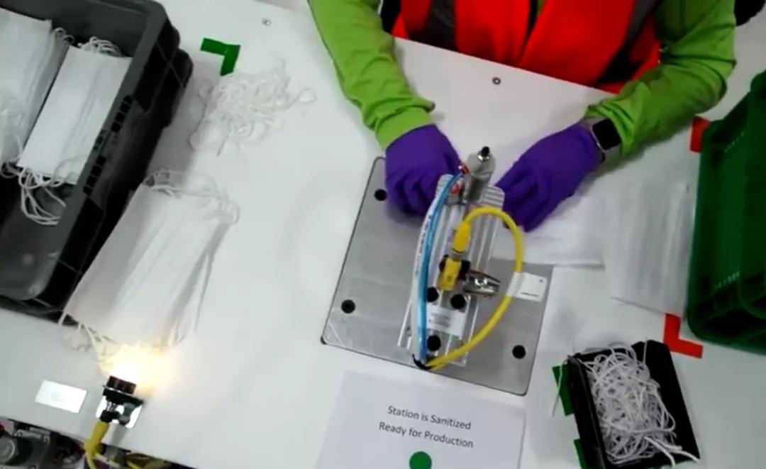 齐了！*博兰**基尼口罩、苹果面具、迪奥洗手液、戴森呼吸机……大牌跨界这样干