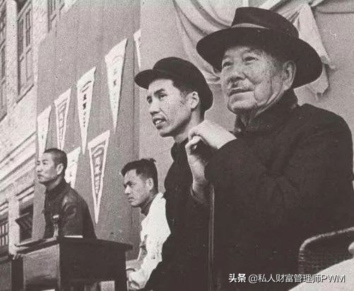 李光前和陈嘉庚谁的贡献大,李光耀谈陈嘉庚