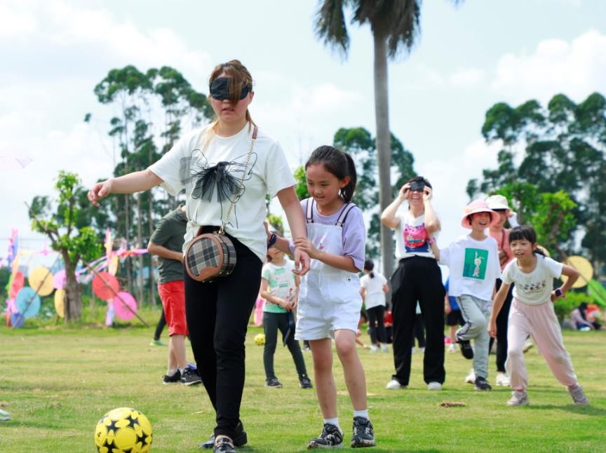 罕步教育2021年虎英小学203班亲子春游活动｜阳光行快乐游