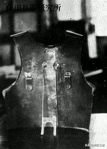 现代战争甲胄,古代甲胄和现代防弹衣