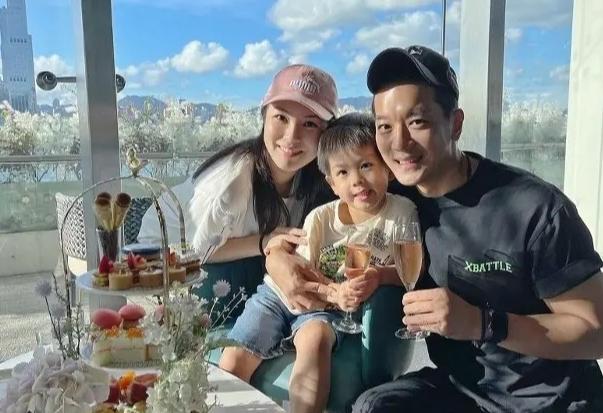 31位香港男演员今昔对比,还记得这些熟悉的男神面孔吗