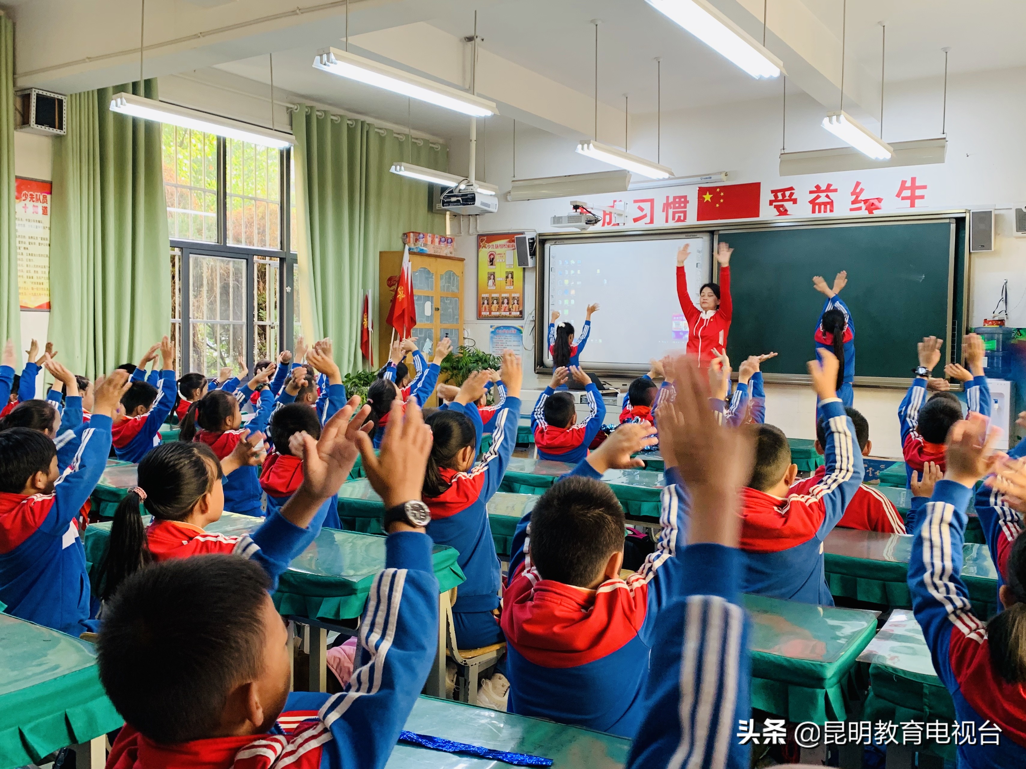 花园小学最美大课间,金康园小学特色大课间活动