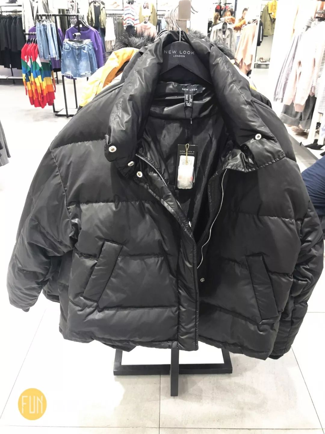 品牌秋冬款撤柜,新款品牌撤柜