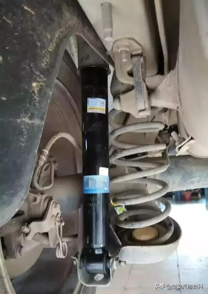 不换机油也能跑10万公里,跑4万公里一定要换这4个部件