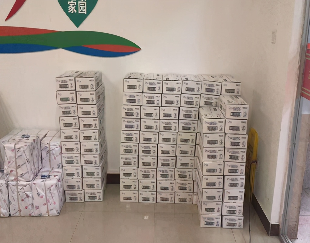 为群众办实事，海口秀英区举行让爱流动——婴幼儿配方液态奶捐赠活动