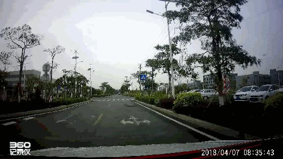 珠海横穿马路被撞飞后续,珠海一男子骑摩托车逆行身亡