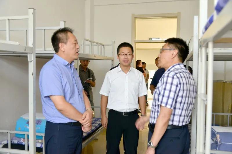 凤城刘向东,刘向东凤城