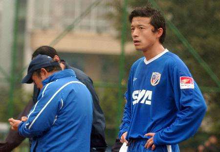 当年因为国脚吃不好,导致主帅下课,如今国脚们又不好好吃饭了