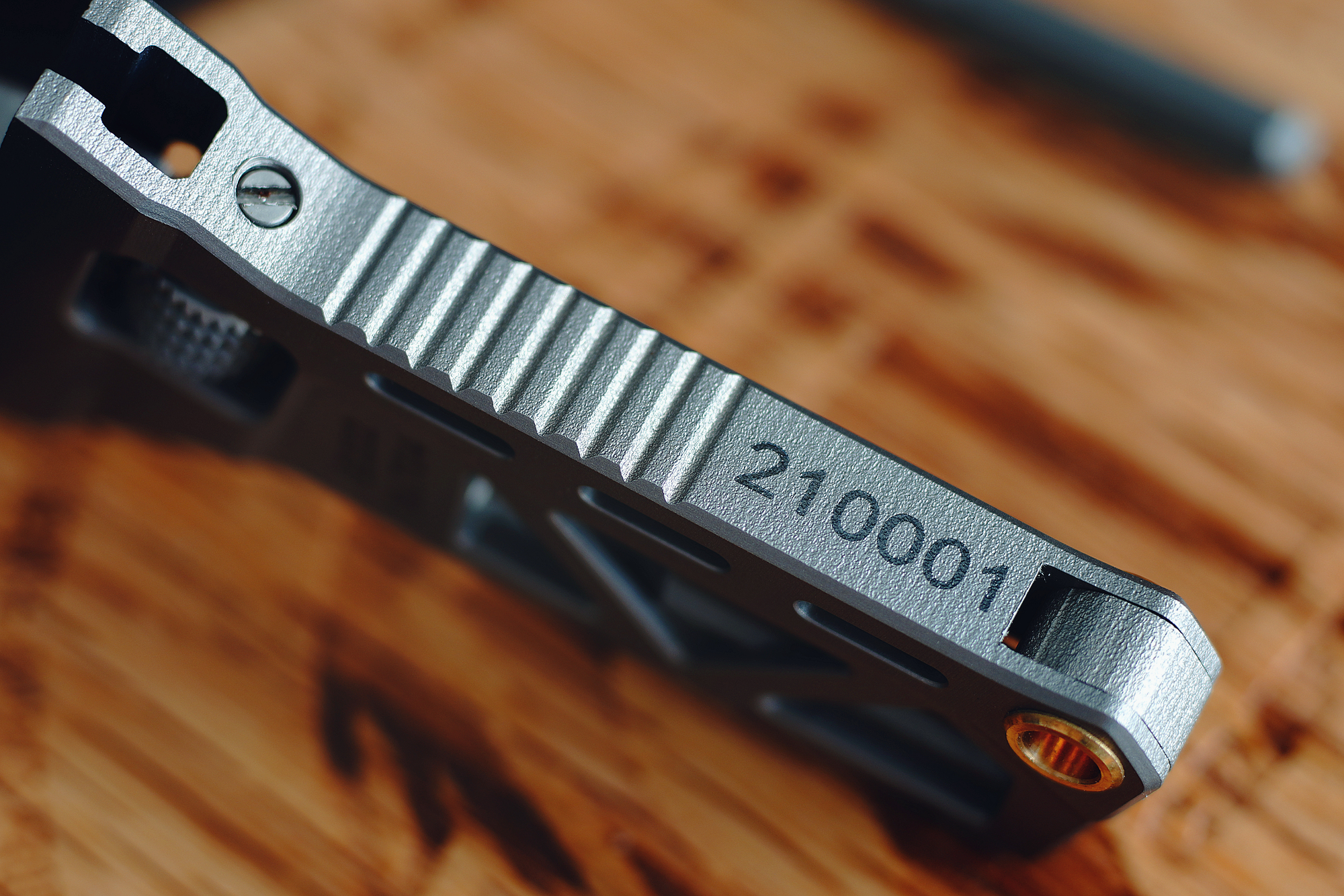 实力与颜值并存，FEGVE费戈EDC多功能扳手“斐板”上新