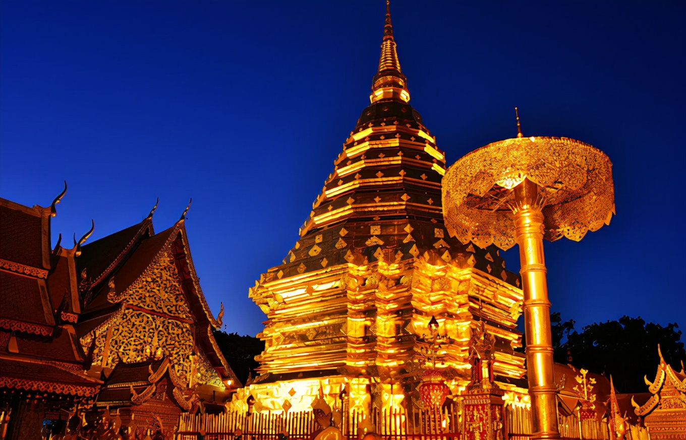 泰国清迈自由行旅游七天游,泰国清迈旅游白庙