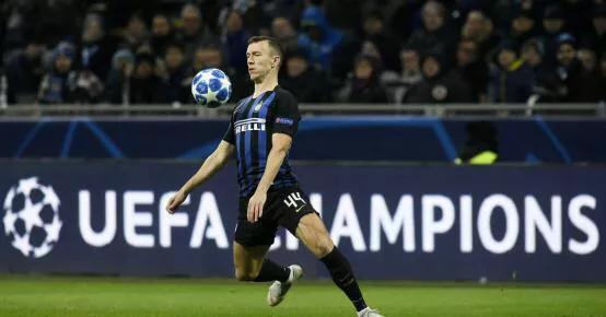 大连一方卡拉斯科有多猛,大连一方对天津泰达卡拉斯科