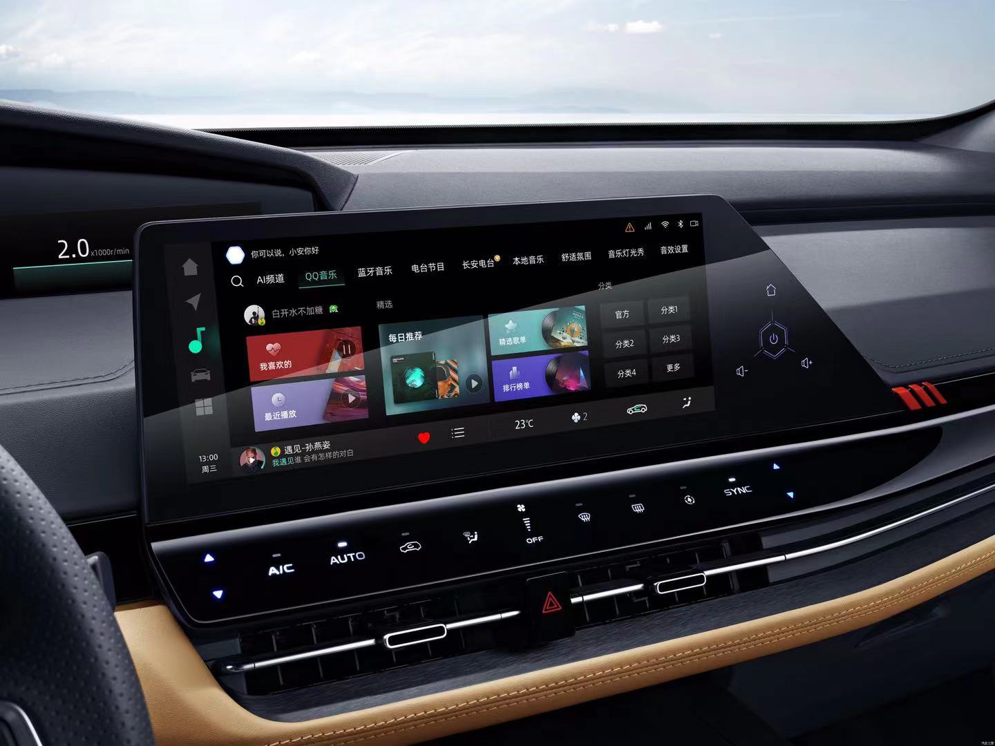 uni-k对比合资车,长安uni-k对比摩卡