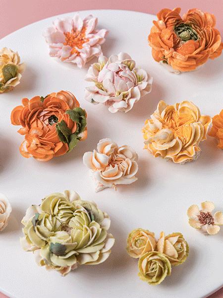 做蛋糕的裱花嘴怎么装,做蛋糕裱花嘴大号