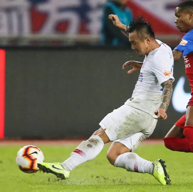 曹赟定下半场进球,曹赟定替补登场